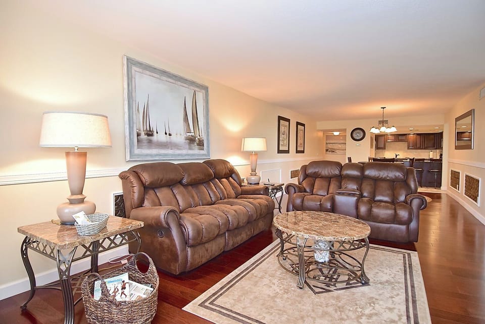 Living room with comfortable leather furniture