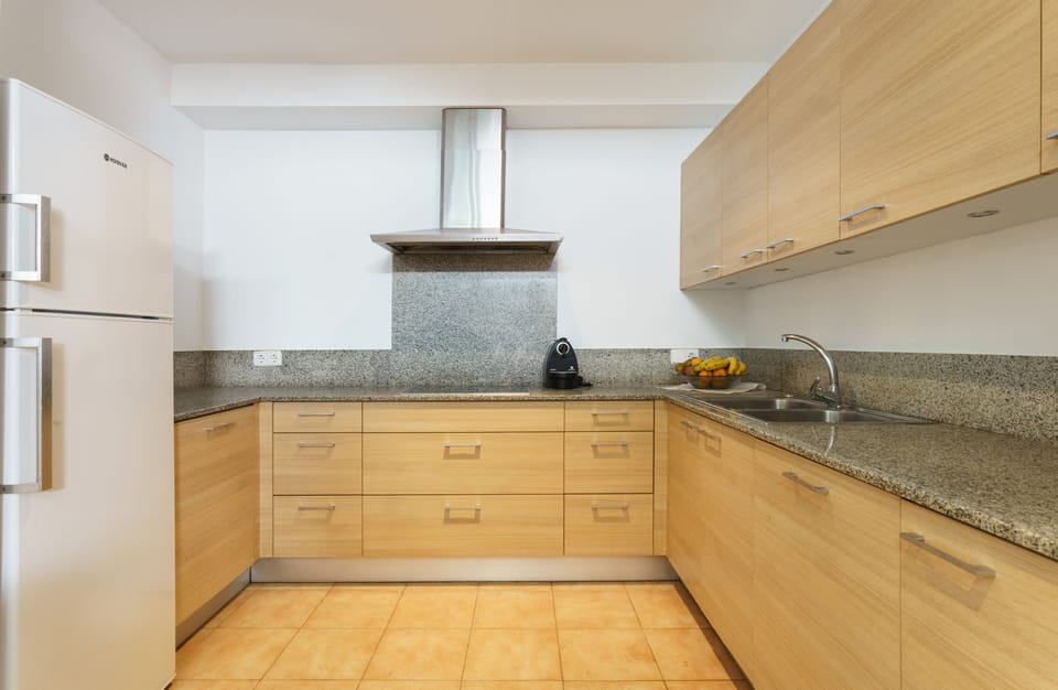 Another view of the kitchen
