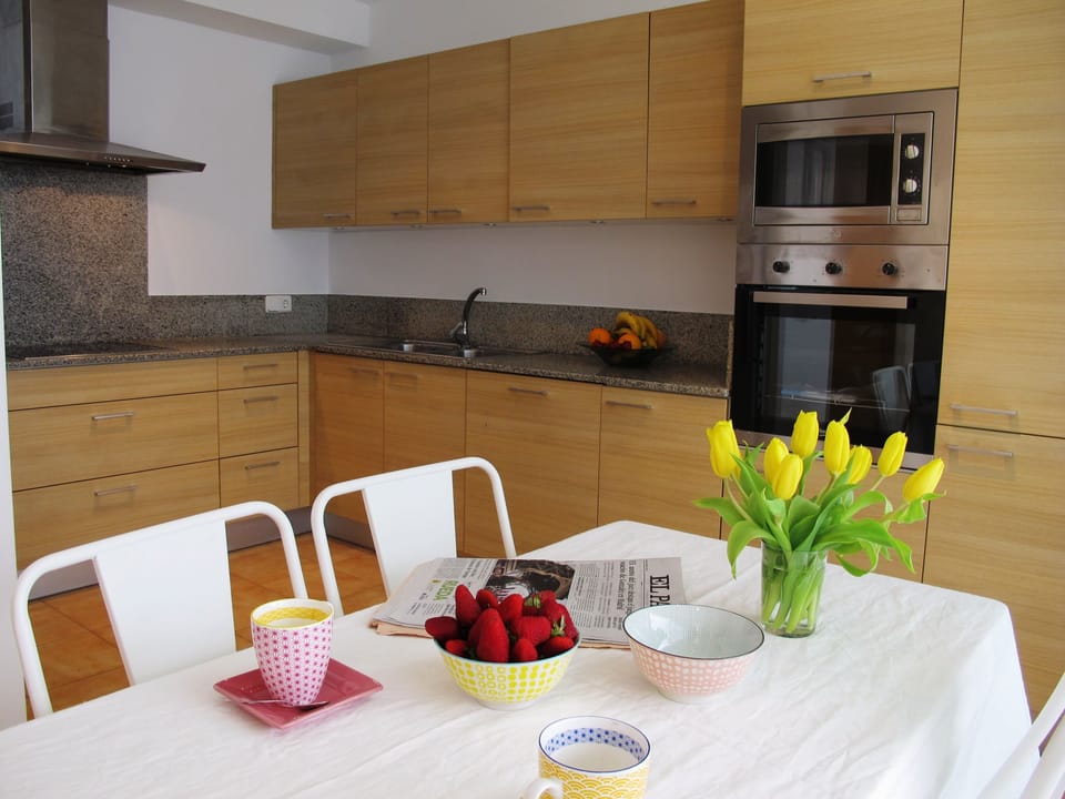 Large and roomy kitchen