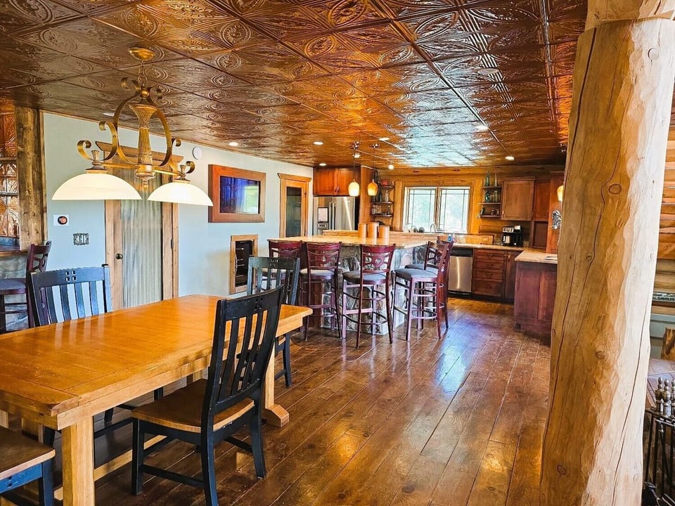This area has the fantastic copper ceiling, cozy but spacious and open to many activities.