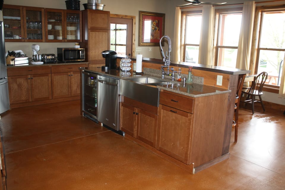 Bar, under-counter beverage fridge, farmhouse sink, disposal, dishwasher, Keurig