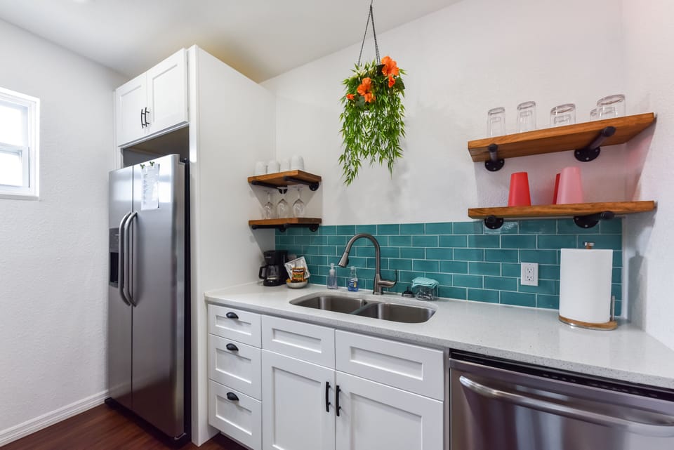 Kitchen, studio