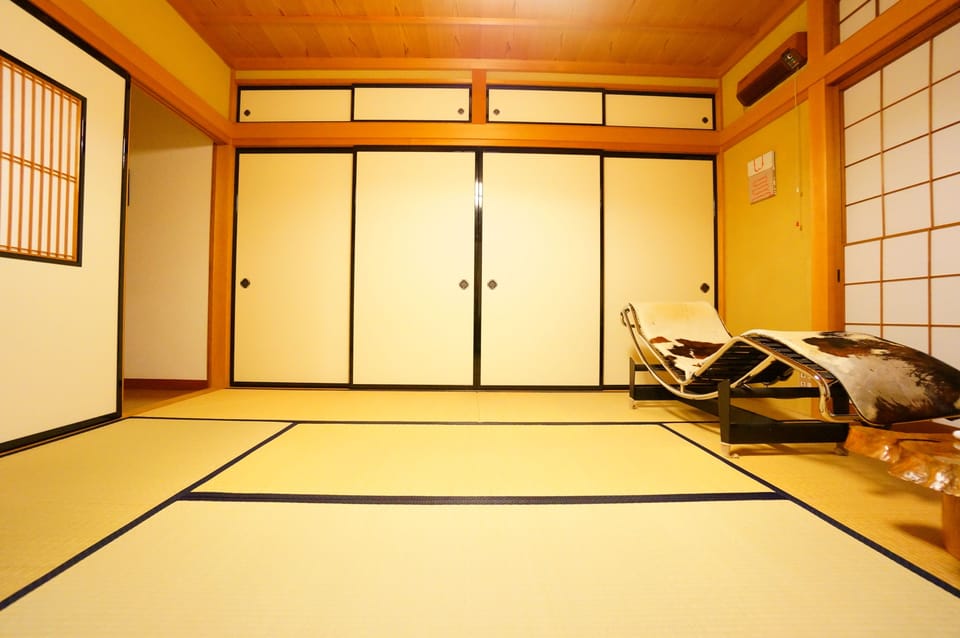 Private Vacation Home | 3 bedrooms, in-room safe, individually decorated, individually furnished