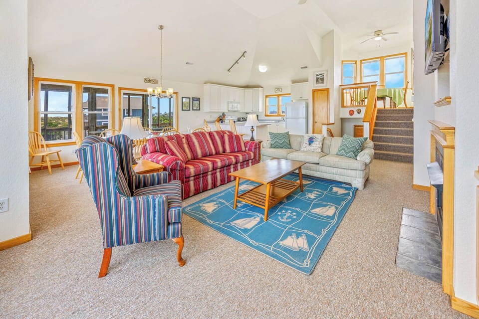 Surf or Sound Realty - 605 - Intuition - Great Room -4