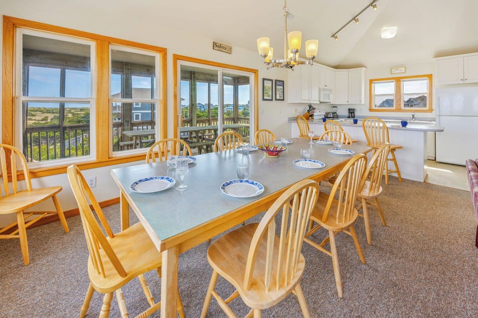 Surf or Sound Realty - 605 - Intuition - Dining Area -4