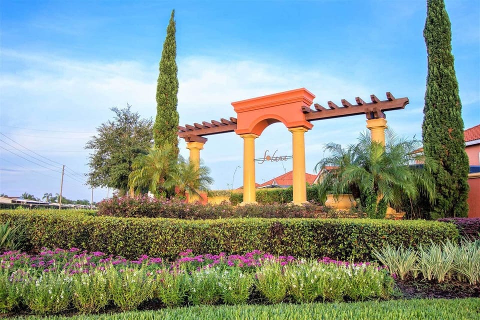 Solana Resort