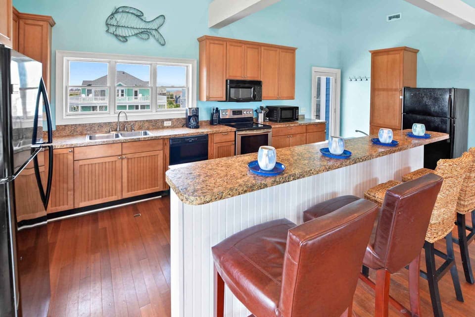Surf-or-Sound-Realty-617-Promise-Kept-Kitchen-2