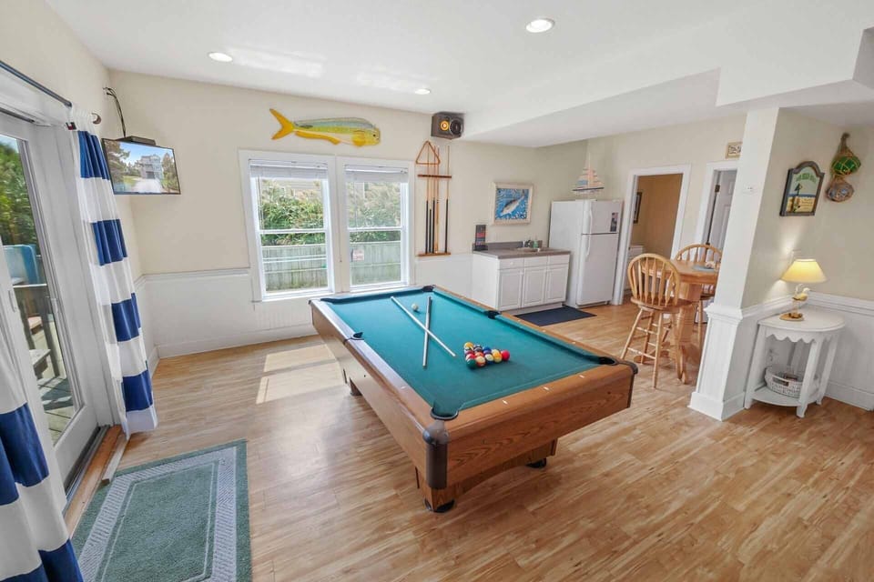 Surf-or-Sound-Realty-432-Down-by-the-Sea-Game-Room-1