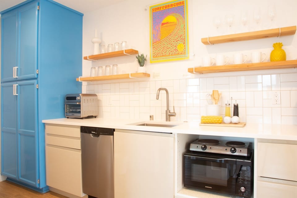 Fully equipped kitchenette with full-size fridge (not pictured)