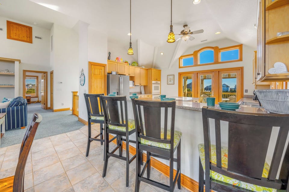 Surf or Sound Realty - 700 - Sand Dollars - Kitchen -1
