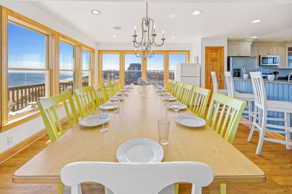 Surf or Sound Realty - 613 - Clear Skies - Dining Area -1