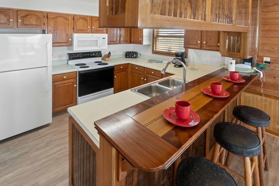 Surf-or-Sound-Realty-668-Windy-Kitchen-1