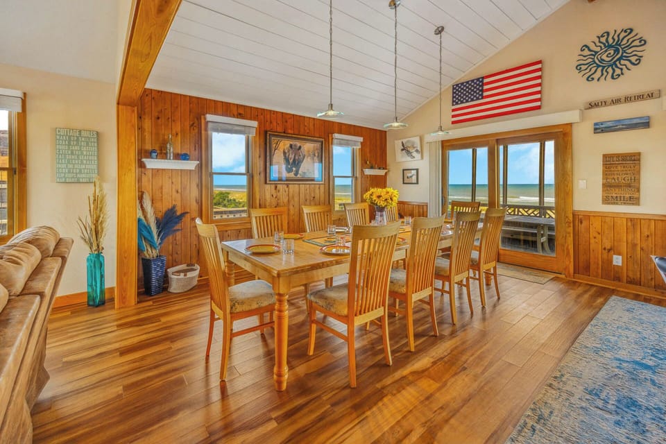 Surf or Sound Realty - 831 - Avon Surf - Dining Area -4