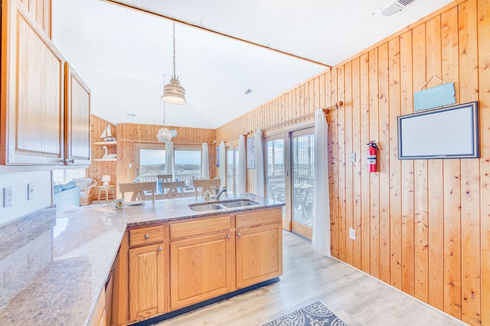 10-Surf-Or-Sound-Realty-156-A Beach Song-Kitchen-02