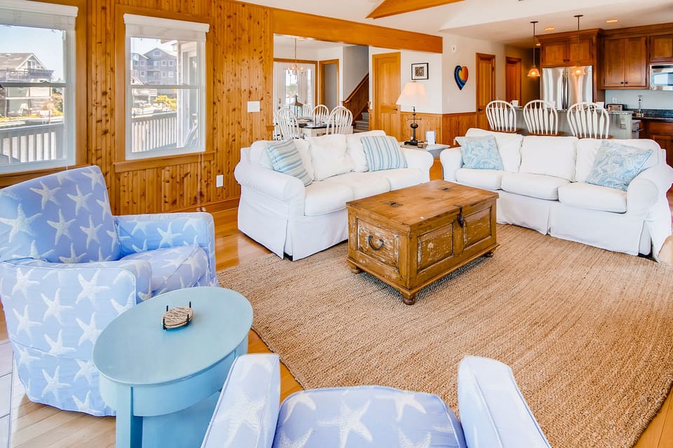 Surf-or-Sound-Realty-On-the-Waterfront-733-Great-Room