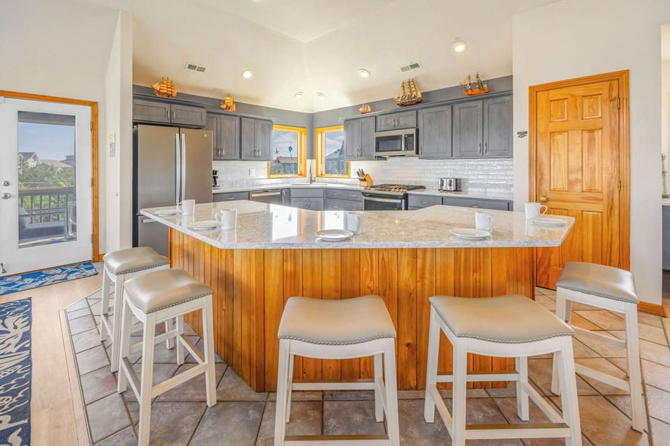 Surf or Sound Realty - 303 - Casa Azul - Kitchen -2