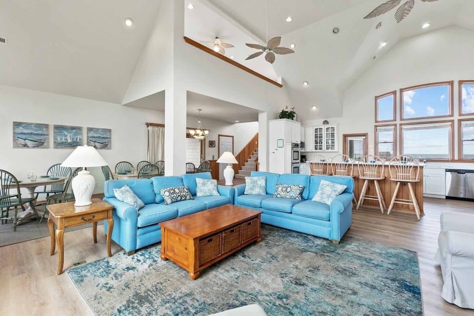 Surf-or-Sound-Realty-682-Hatteras-HI'd-Away-Great-Room-1