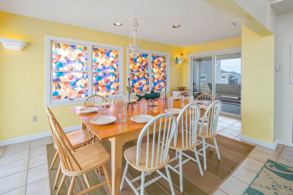 Surf or Sound Realty - 28 - Canary Sings - Dining Area -5