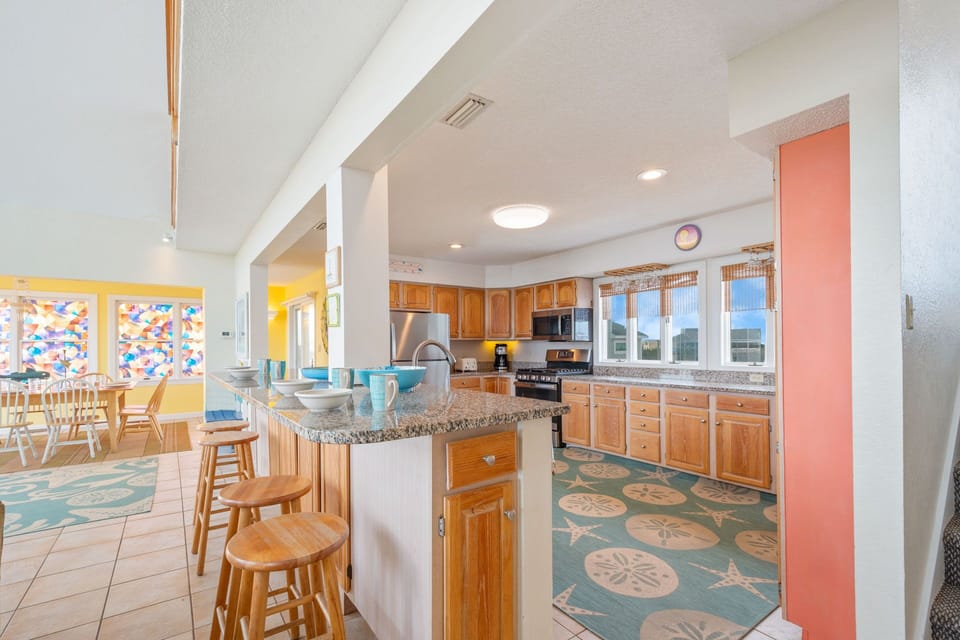 Surf or Sound Realty - 28 - Canary Sings - Kitchen -2