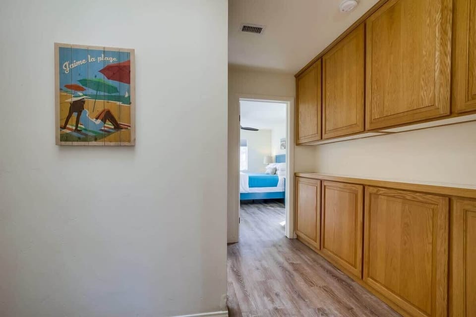 Upstairs hallway leading to bedrooms.