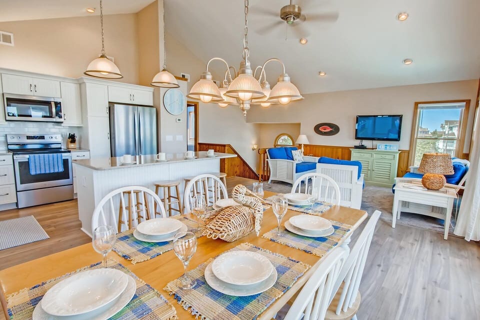 Surf-or-Sound-Realty-Waves-Crest-186-Great-Room-6