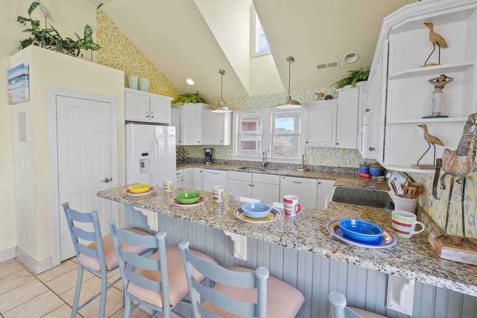 Surf-or-Sound-Realty-676-Casa-Del-Sol-Kitchen-2