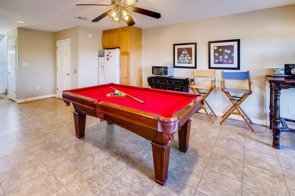 Surf-or-Sound-Realty-Big-Kahuna-741-Game-Room-2