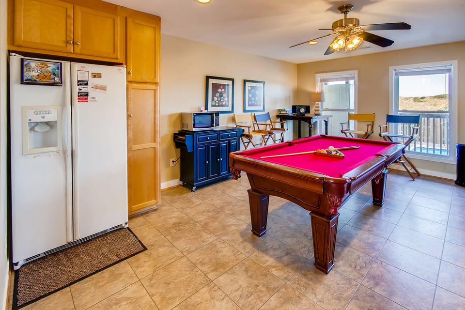 Surf-or-Sound-Realty-Big-Kahuna-741-Game-Room-3