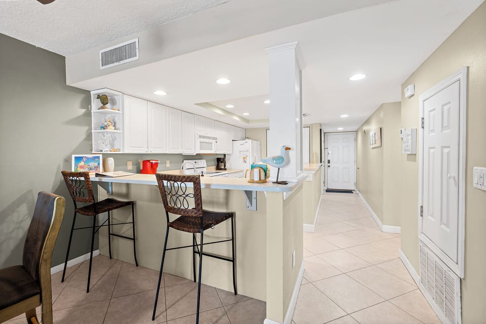 kitchen/dining