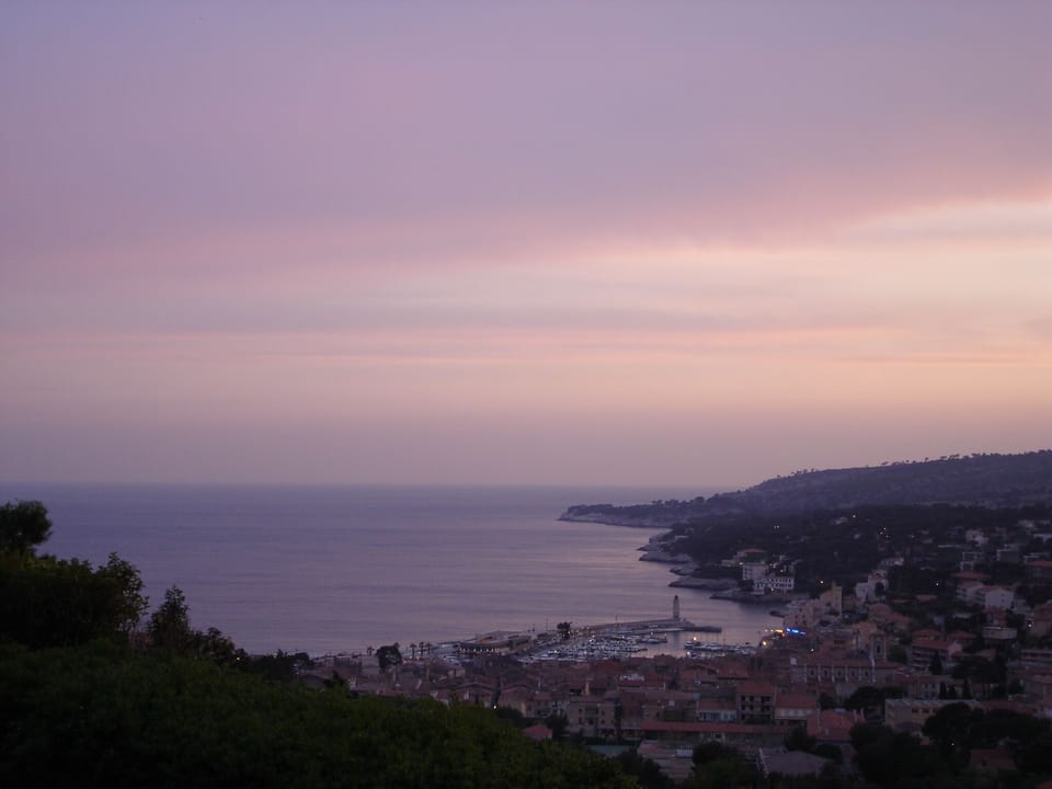 Beach/ocean view