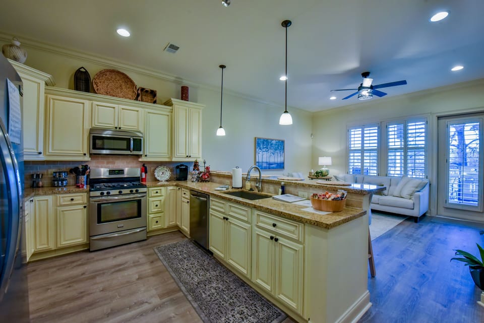 Kitchen/Living Room