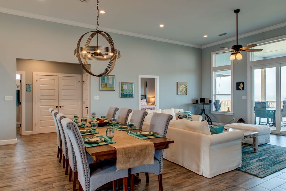 15 Serenity Now Dining