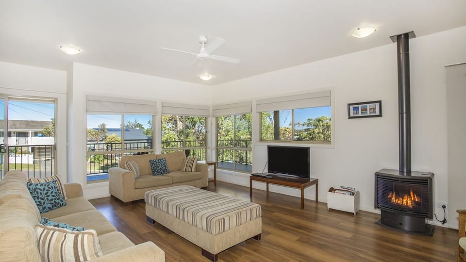 Living area upstairs 