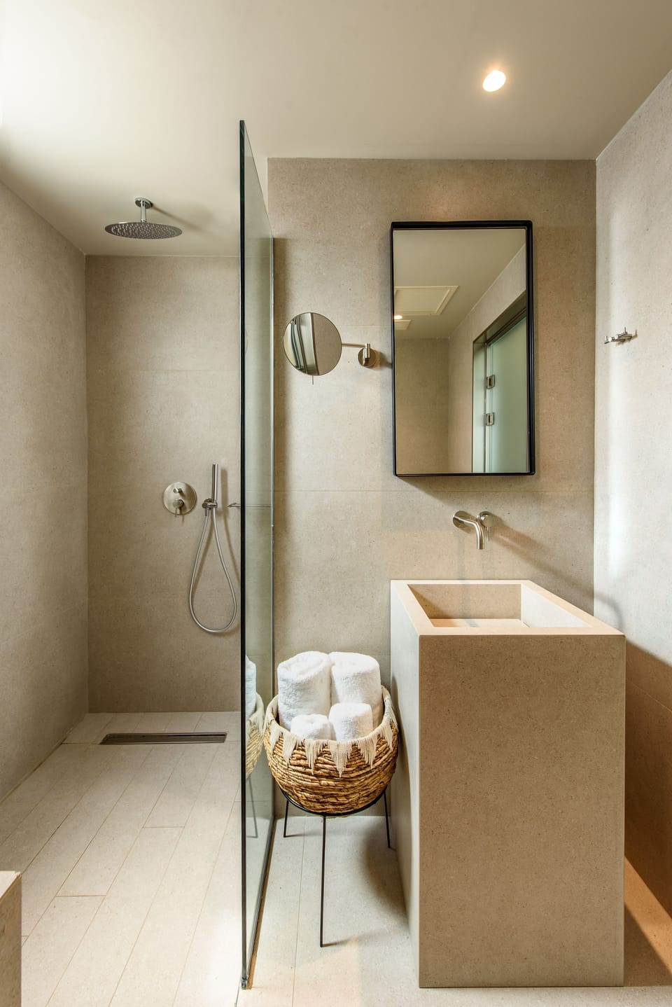 Junior Suite, Hot Tub | Bathroom | Shower, hair dryer, slippers, towels