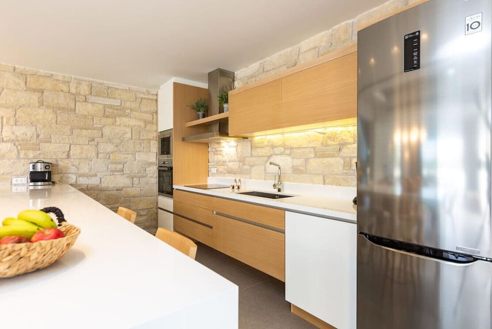 A  modern kitchen that makes cooking effortless.