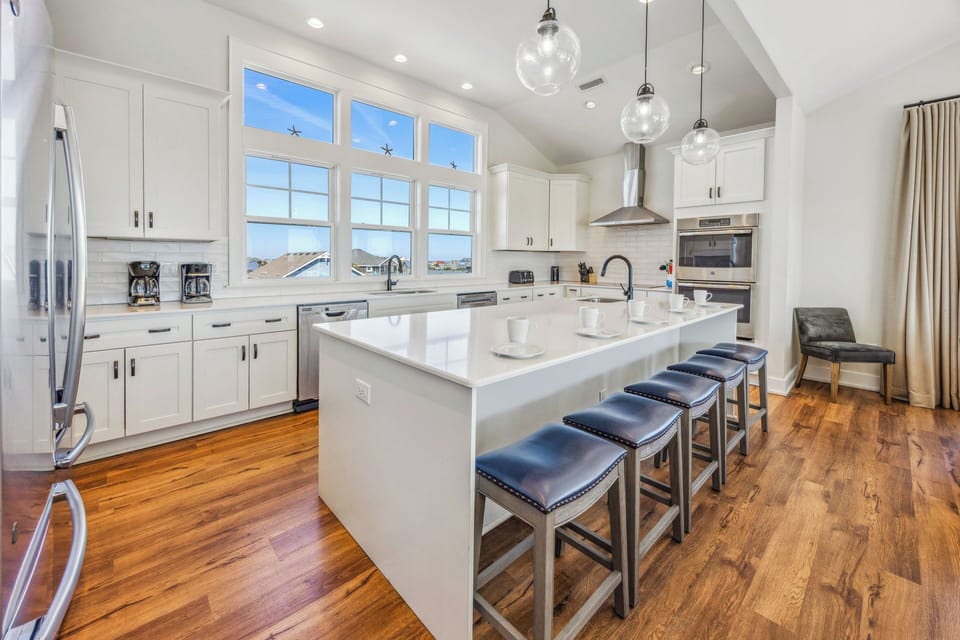 Surf or Sound Realty - 862 - Perfect 10 - Kitchen -2