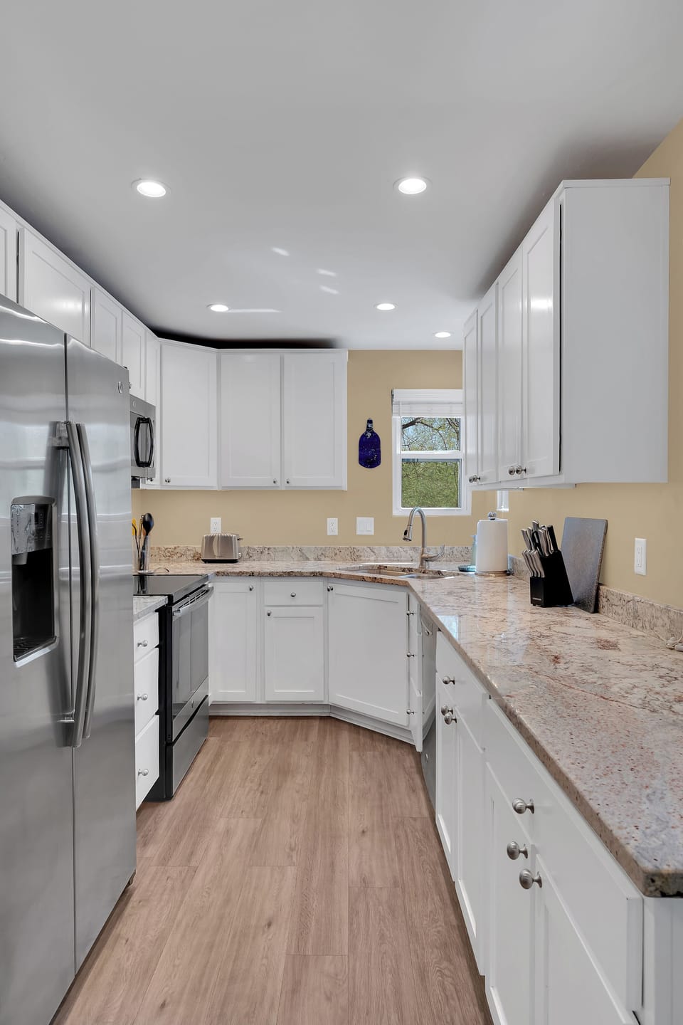 Nice, spacious kitchen makes cooking at home a breeze.