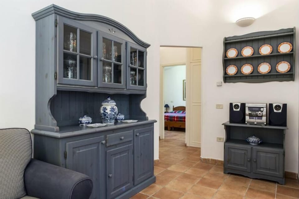 Villa, Garden View | Living area | Fireplace