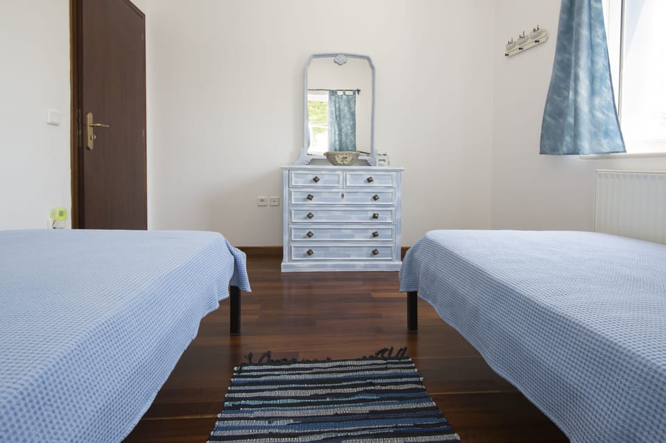Ground floor bedroom 1