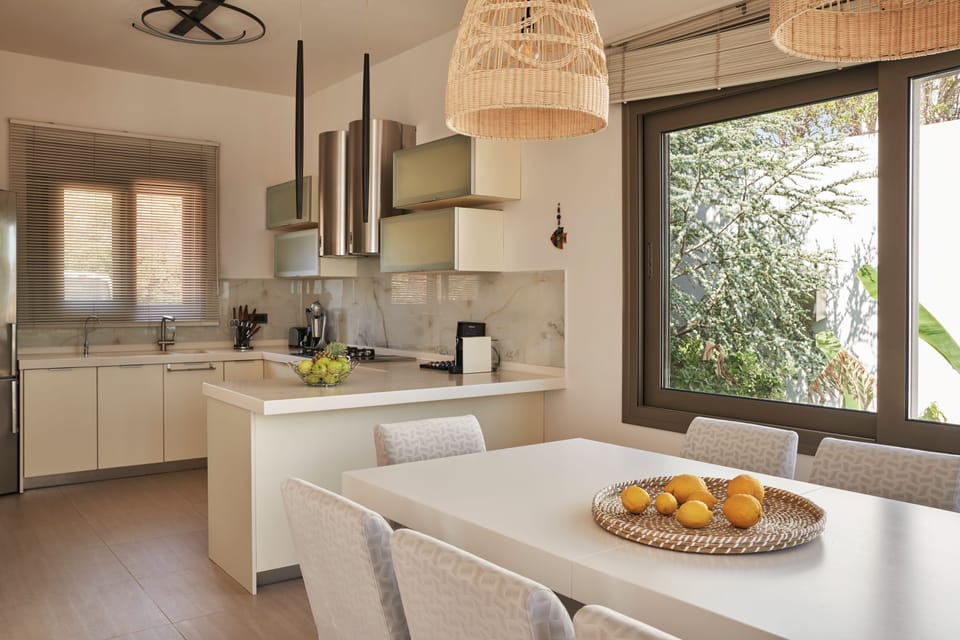 Kitchen and dining area