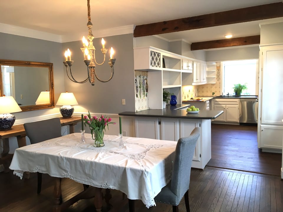 Dining room. 