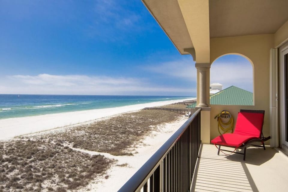 Grand Master Suite 3rd Floor balcony view
