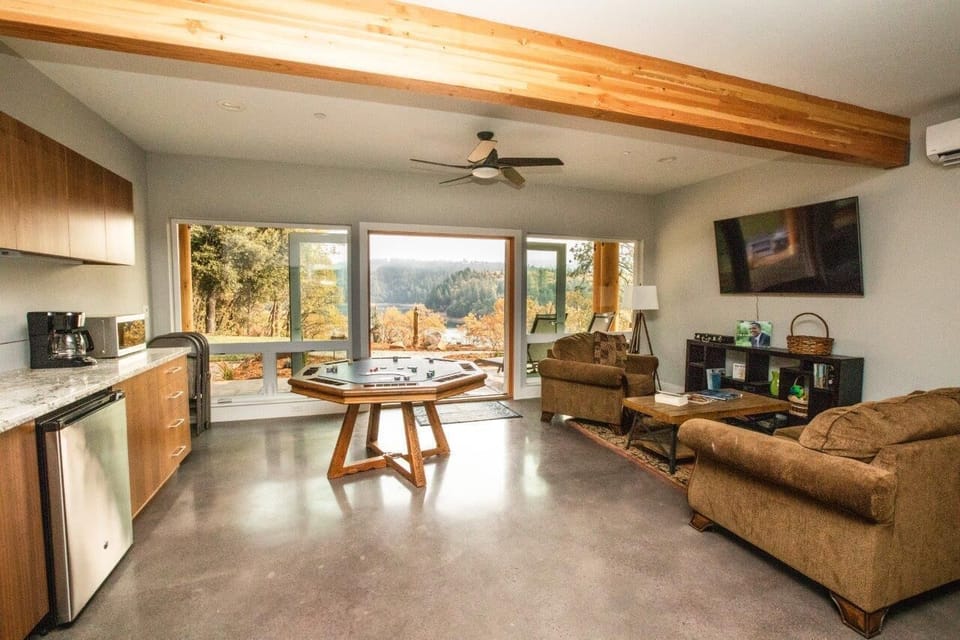 Downstairs Game Room with poker table
