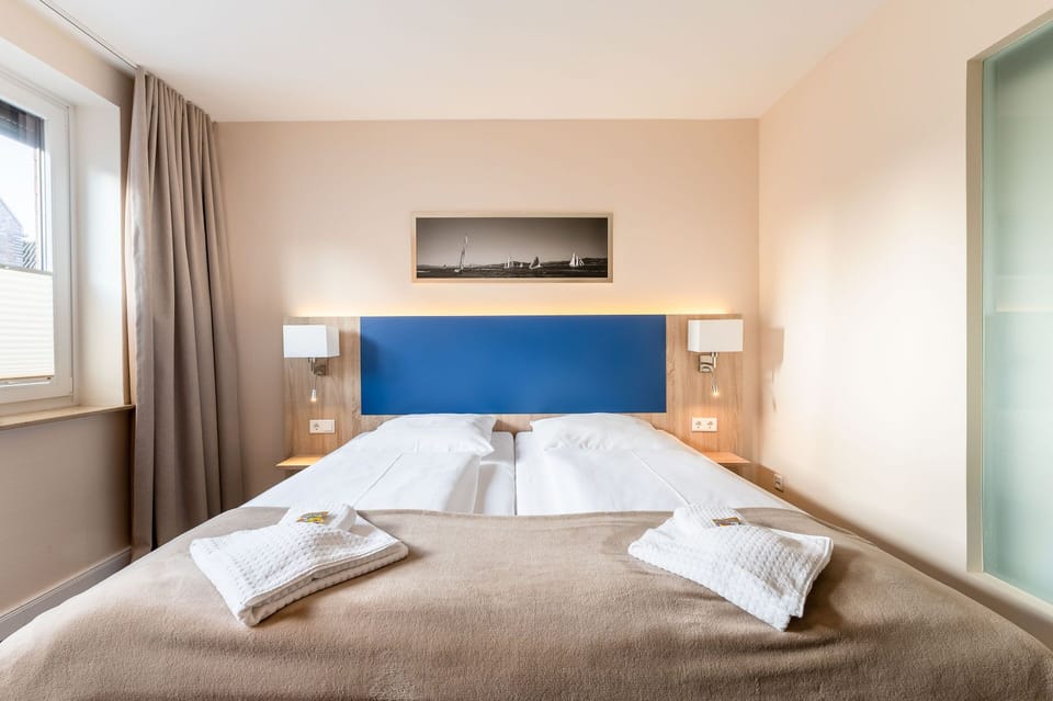 In-room safe, desk, free WiFi, bed sheets