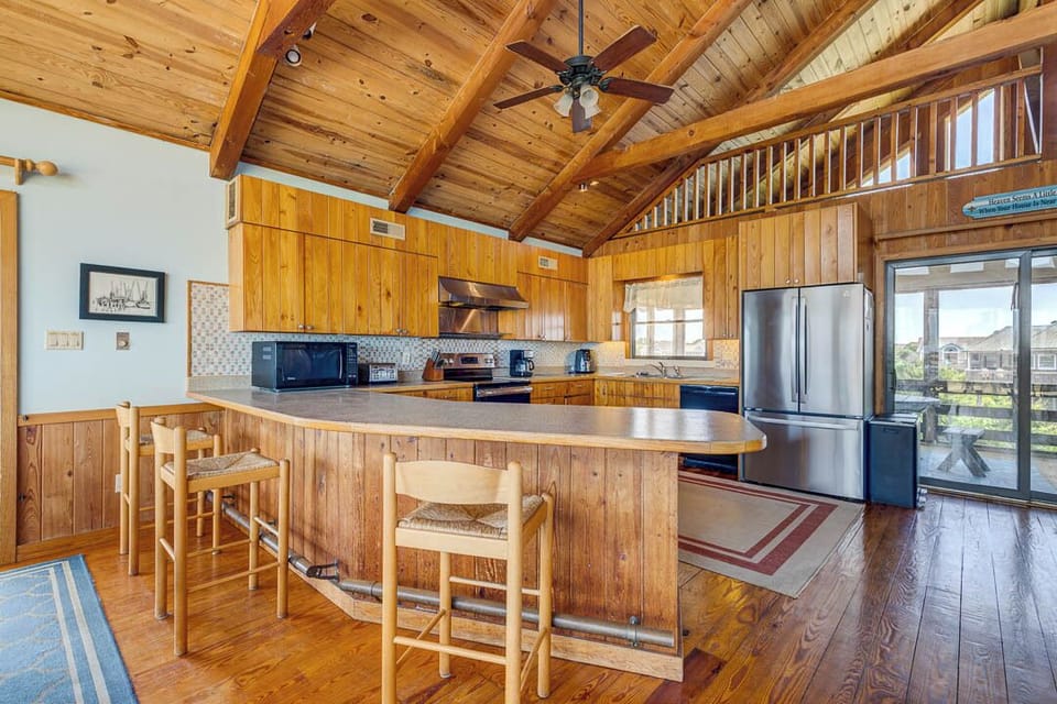 Top-Level Kitchen with Bar (seats 3)