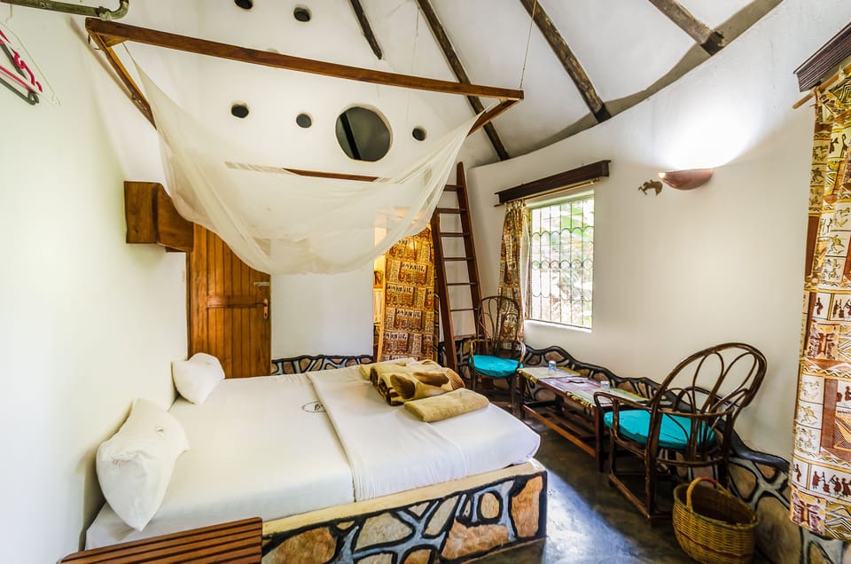 Suite, Non Smoking | Free WiFi, bed sheets