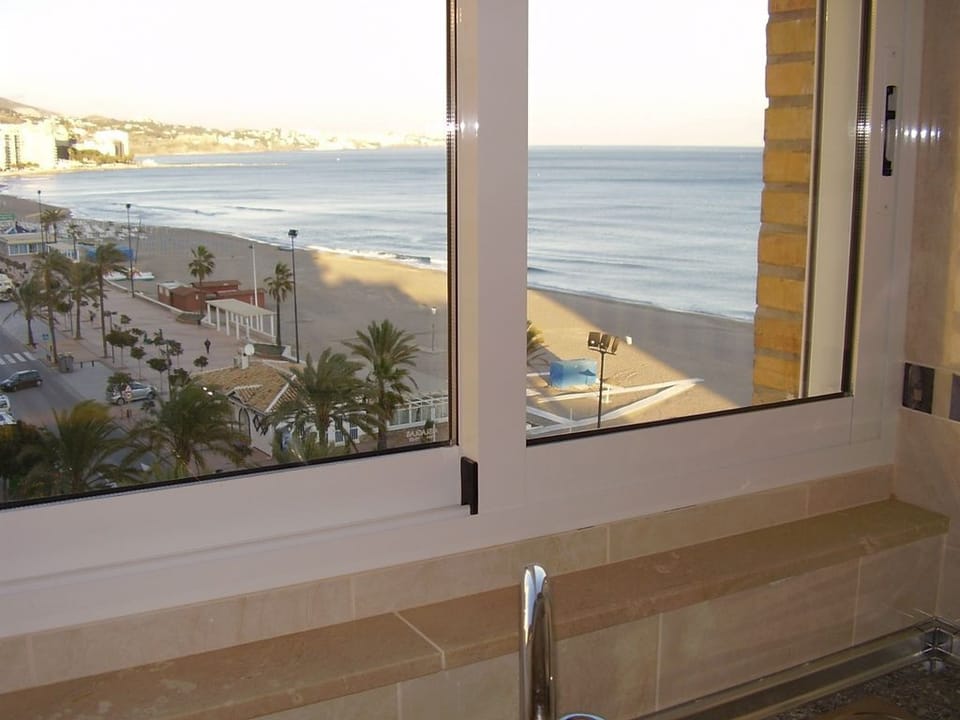 Washing up made easy with views like this - dishwashing machine installed though