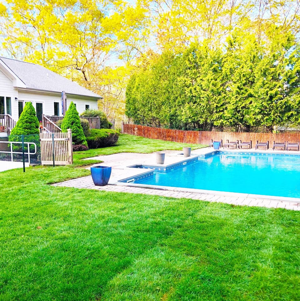 Pool area