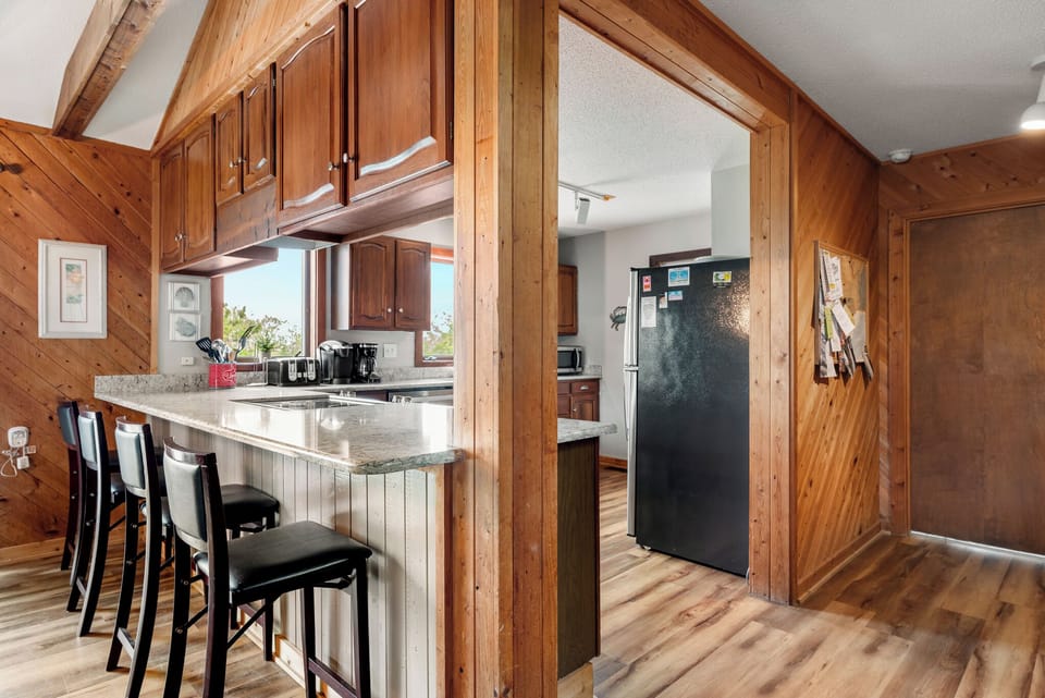 DU606: Fiddlin' Around | Mid Level Kitchen