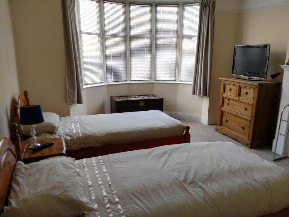 Second double bedroom